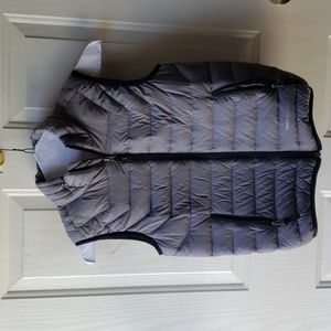 Boys puffy vest
